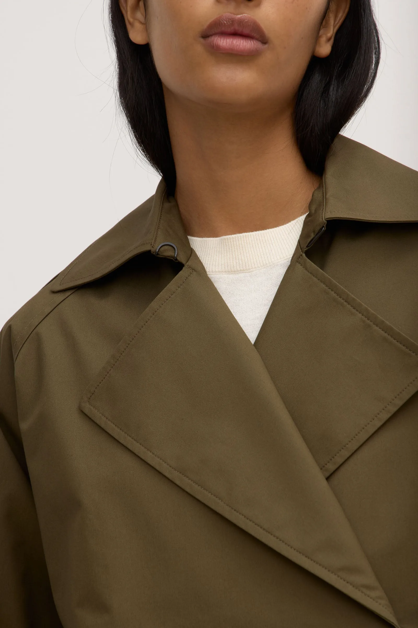 Arden Short Mac Jacket
