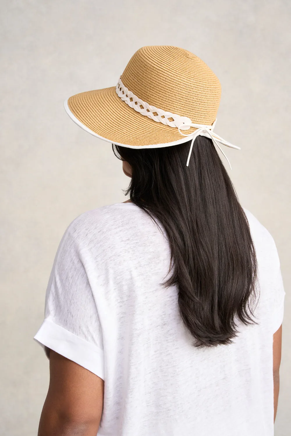 Bonnie Summer Cloche - White