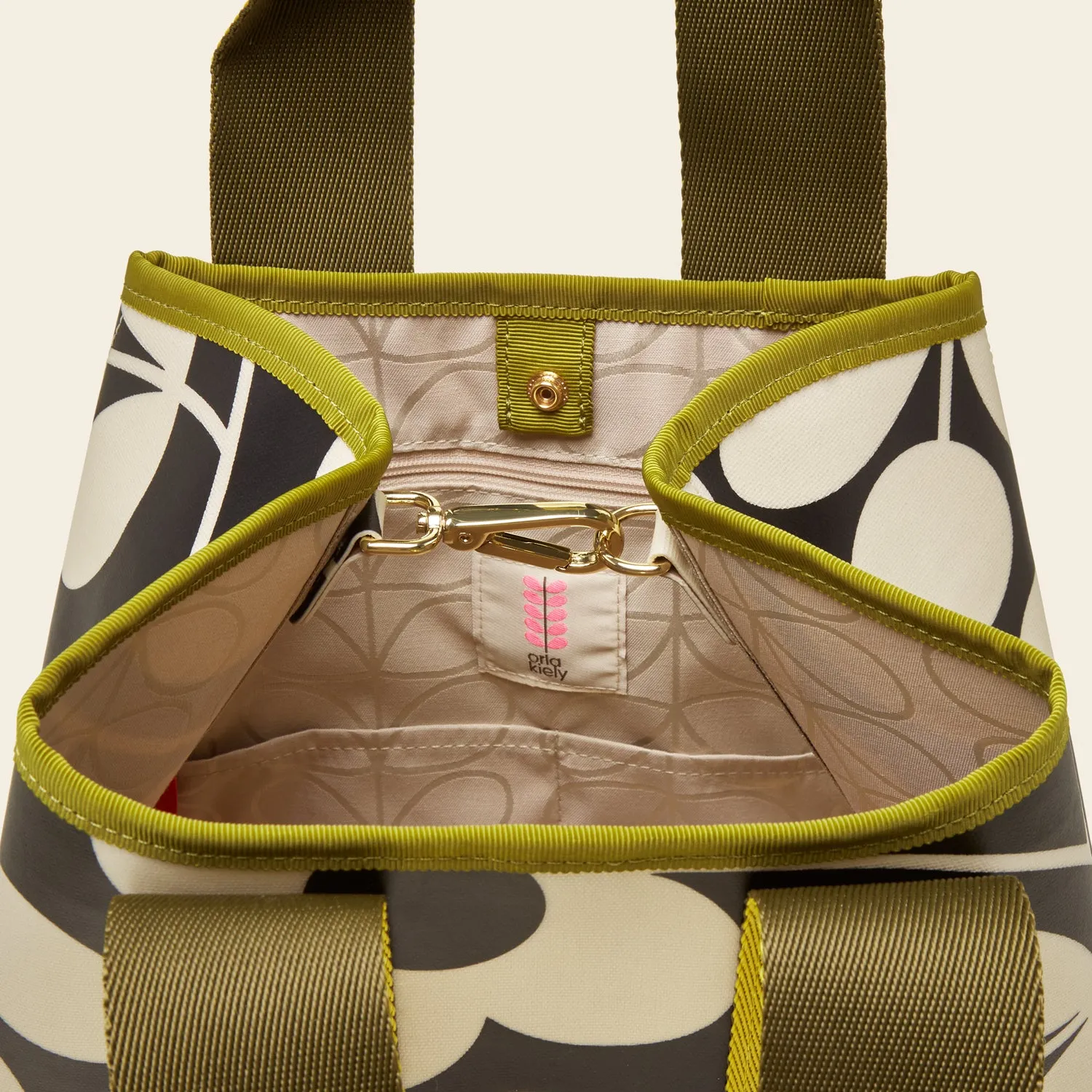 Carrysmall Medium Tote - Giant Stem Sprig