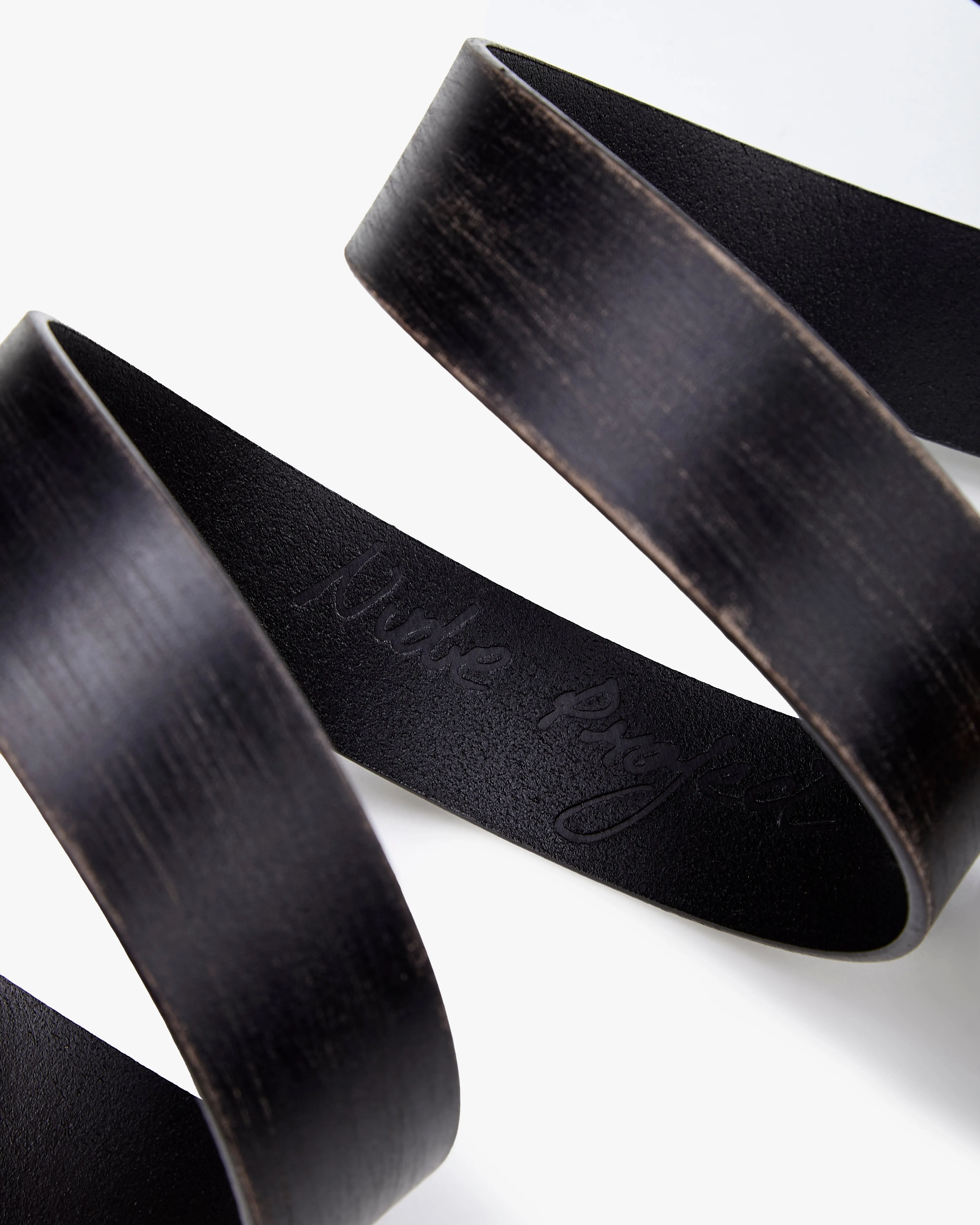 Classic Belt Worn Black