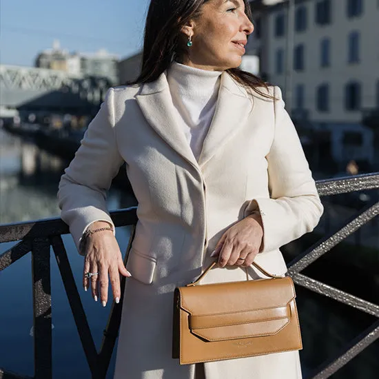 Cristina Vitello 10 - Camel