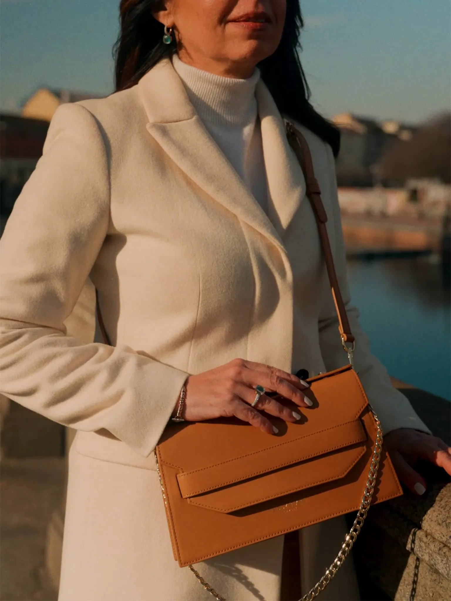 Cristina Vitello 10 - Camel