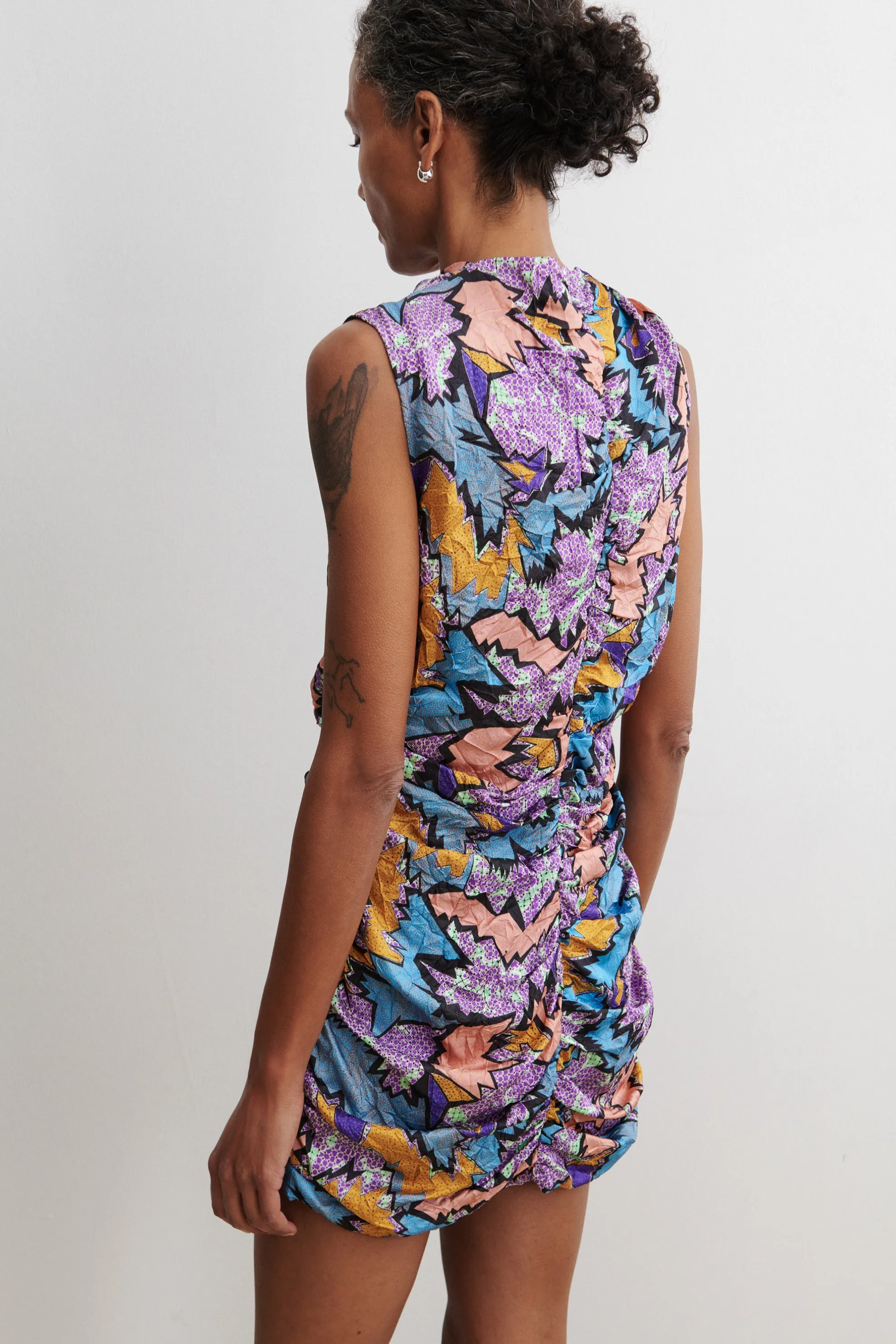 Darude Dress