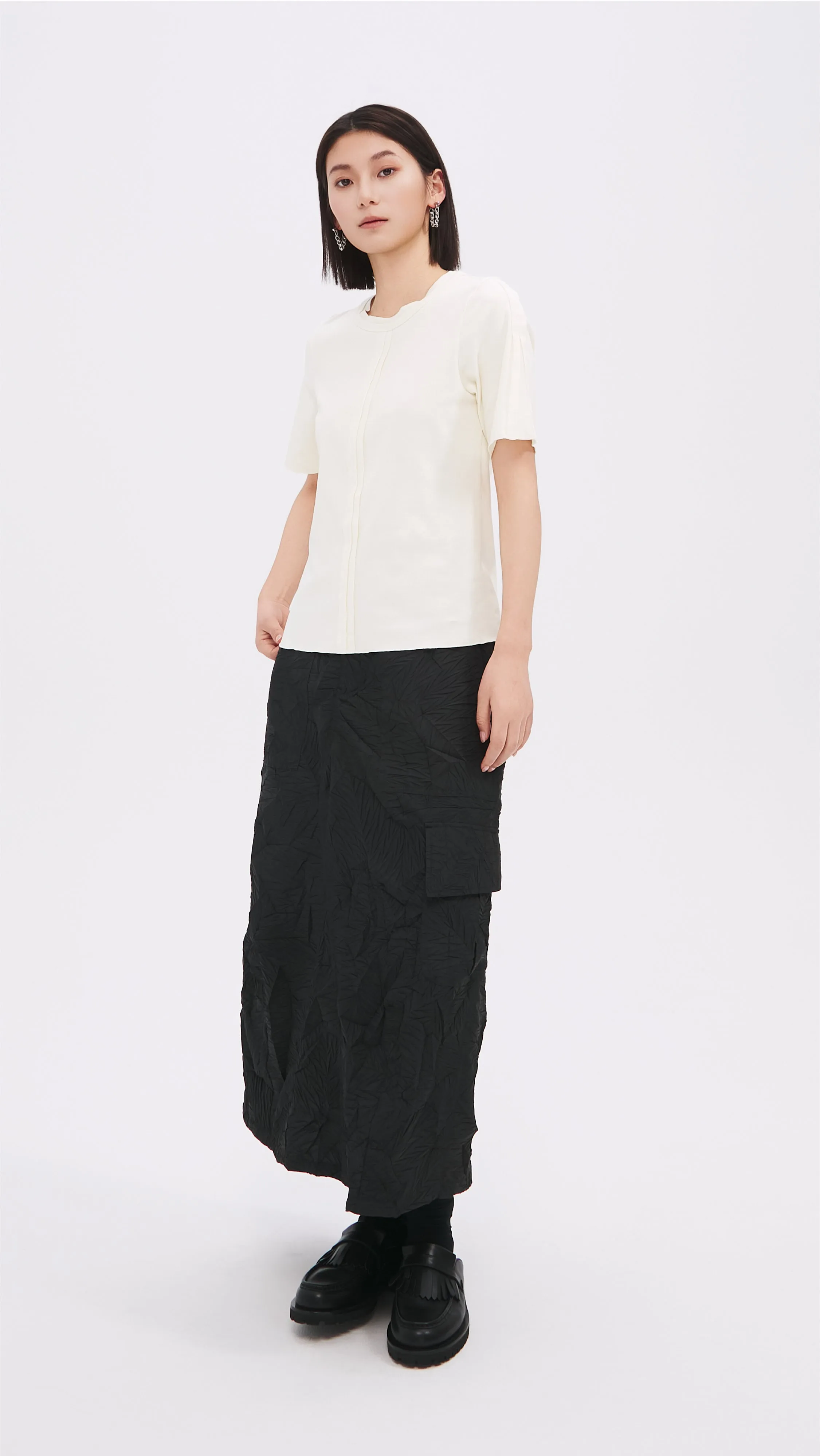 Distort Pleated Military Skirt