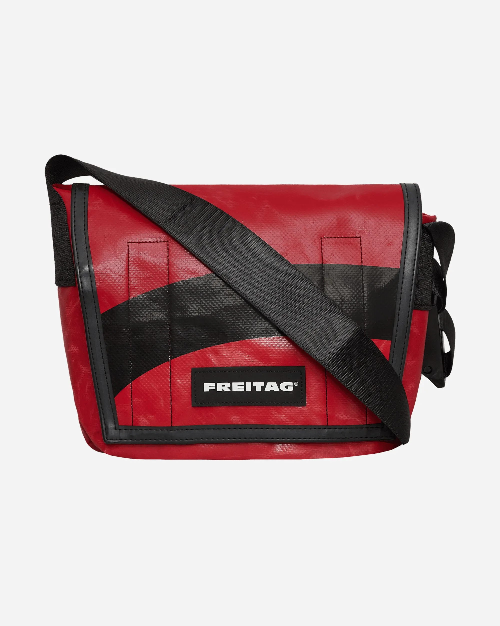 F11 Lassie Messenger Bag Red / Black