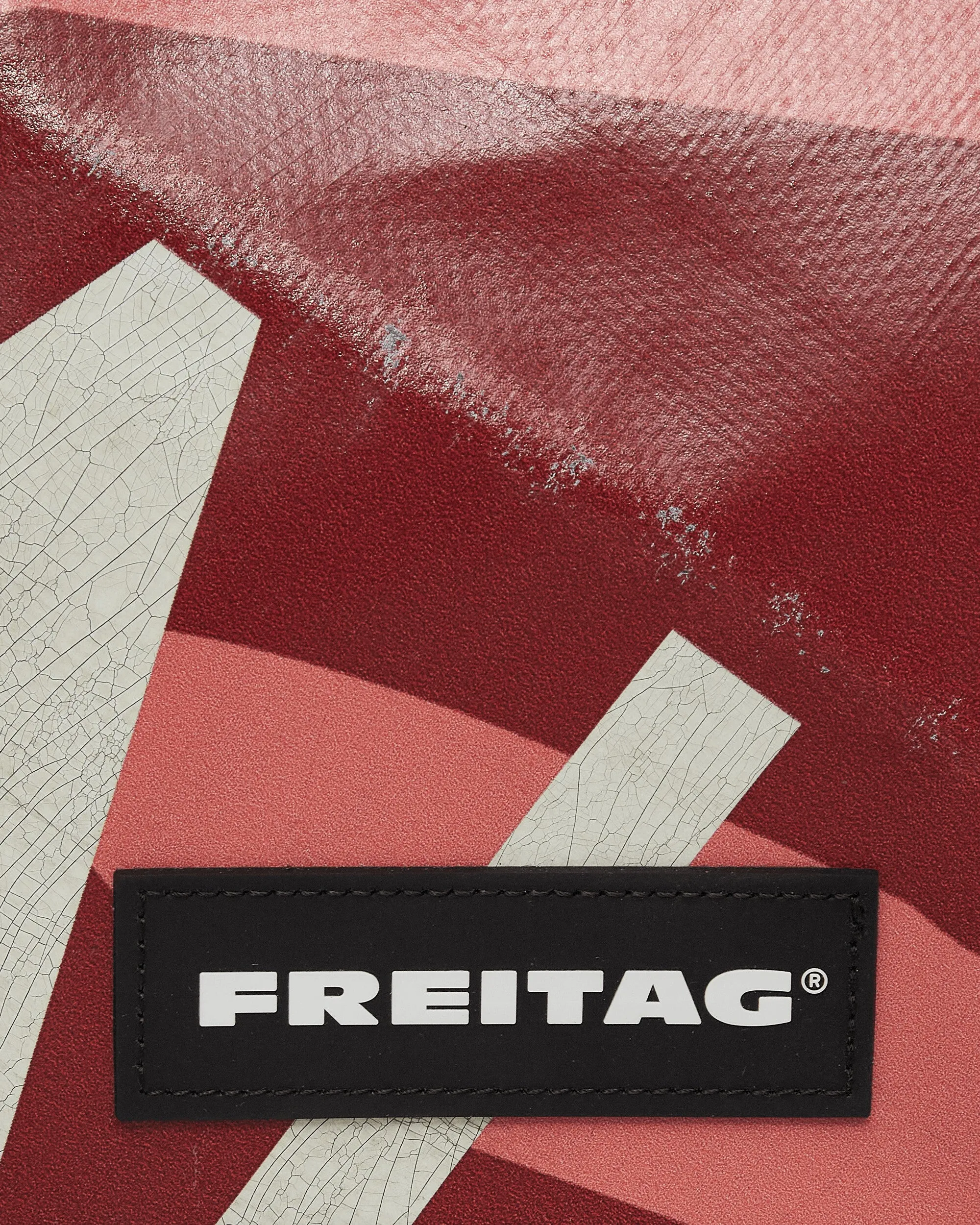F11 Lassie Messenger Bag Red