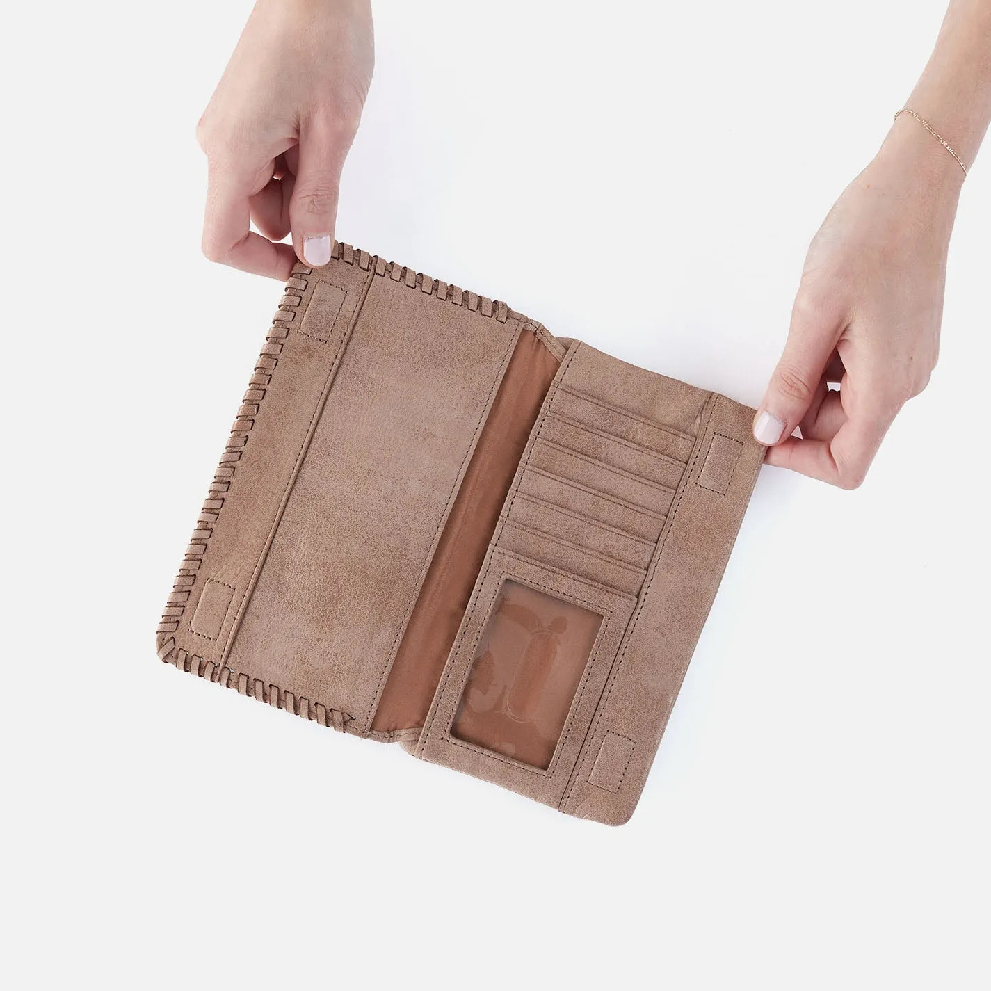 Foray Large Wallet In Buffed Leather - Hazel