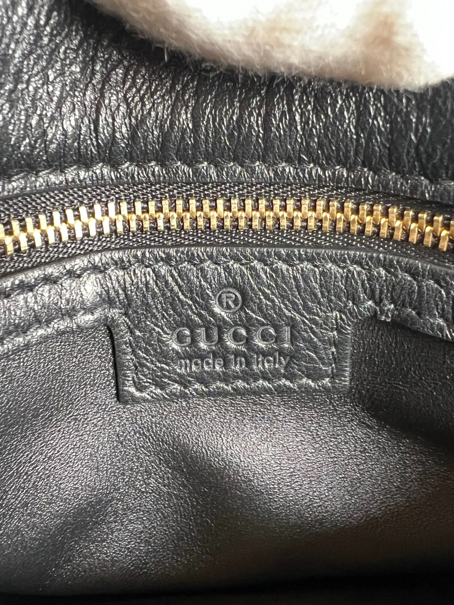 Gucci Black Leather Medium Blondie Crossbody