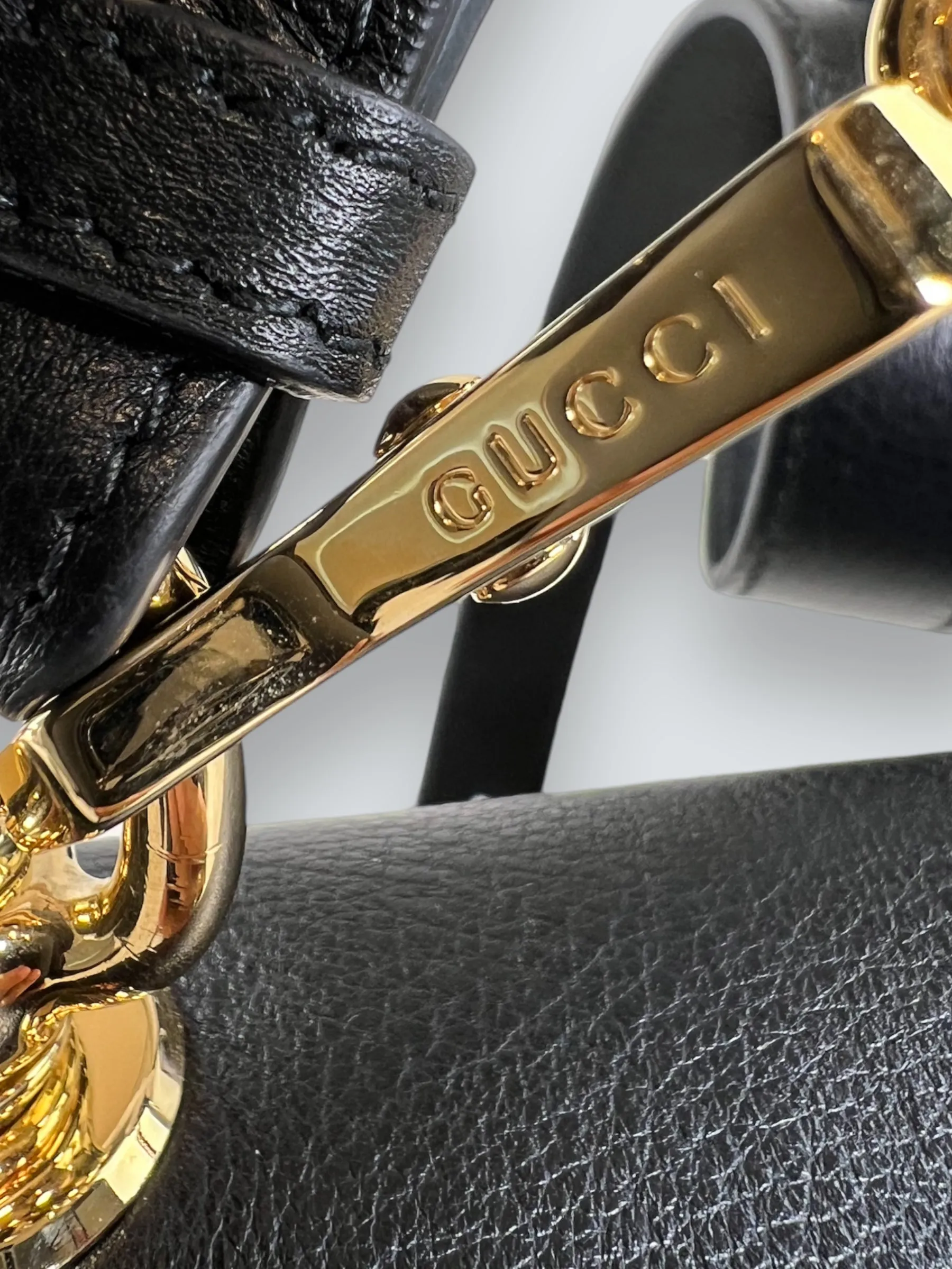 Gucci Black Leather Medium Blondie Crossbody