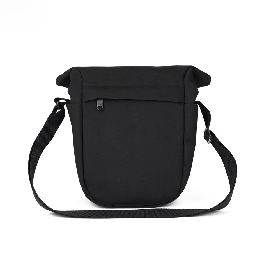 HELLOLULU Vita-Compact Cam Bag Black