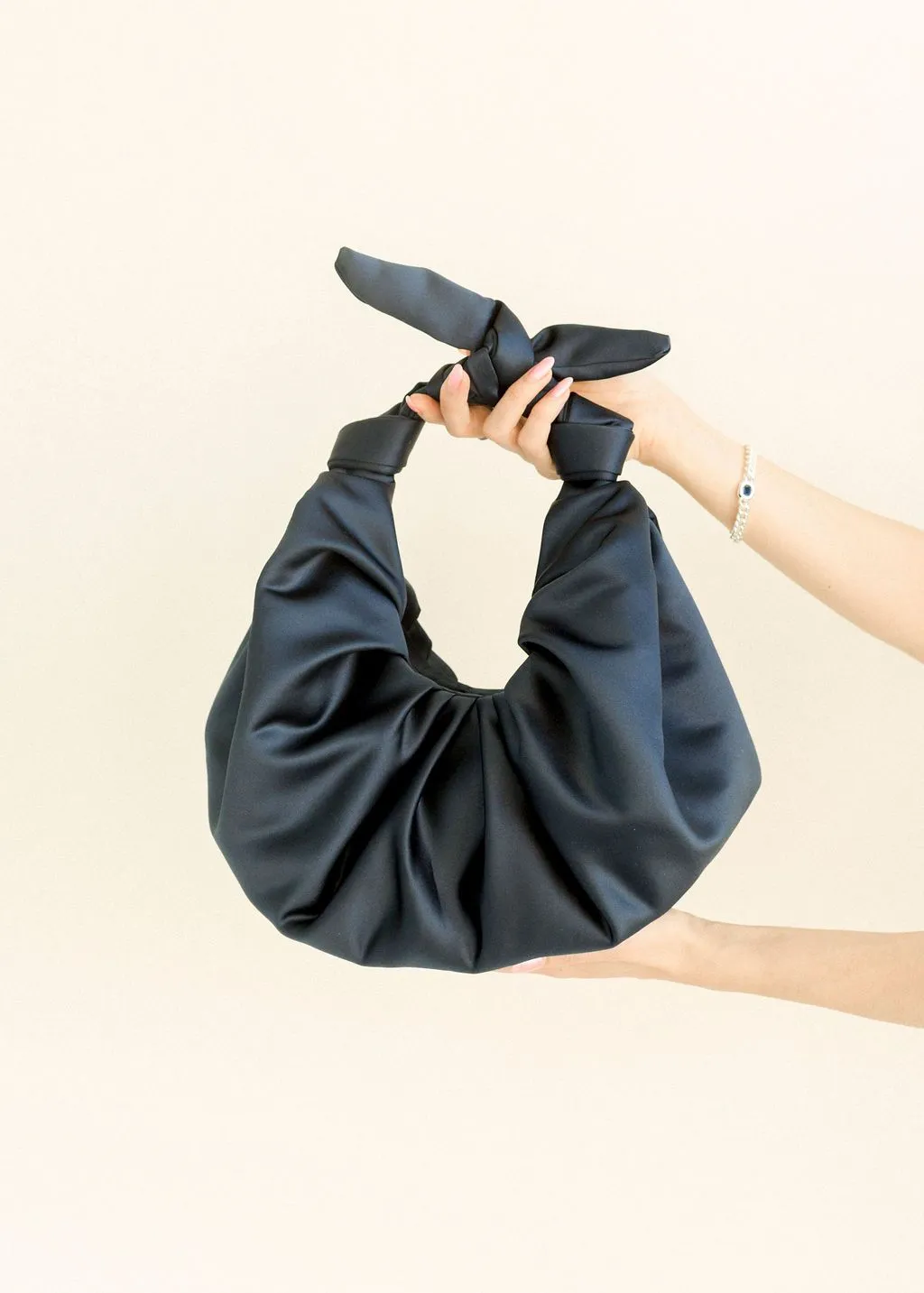 Kimi Croissant Bag