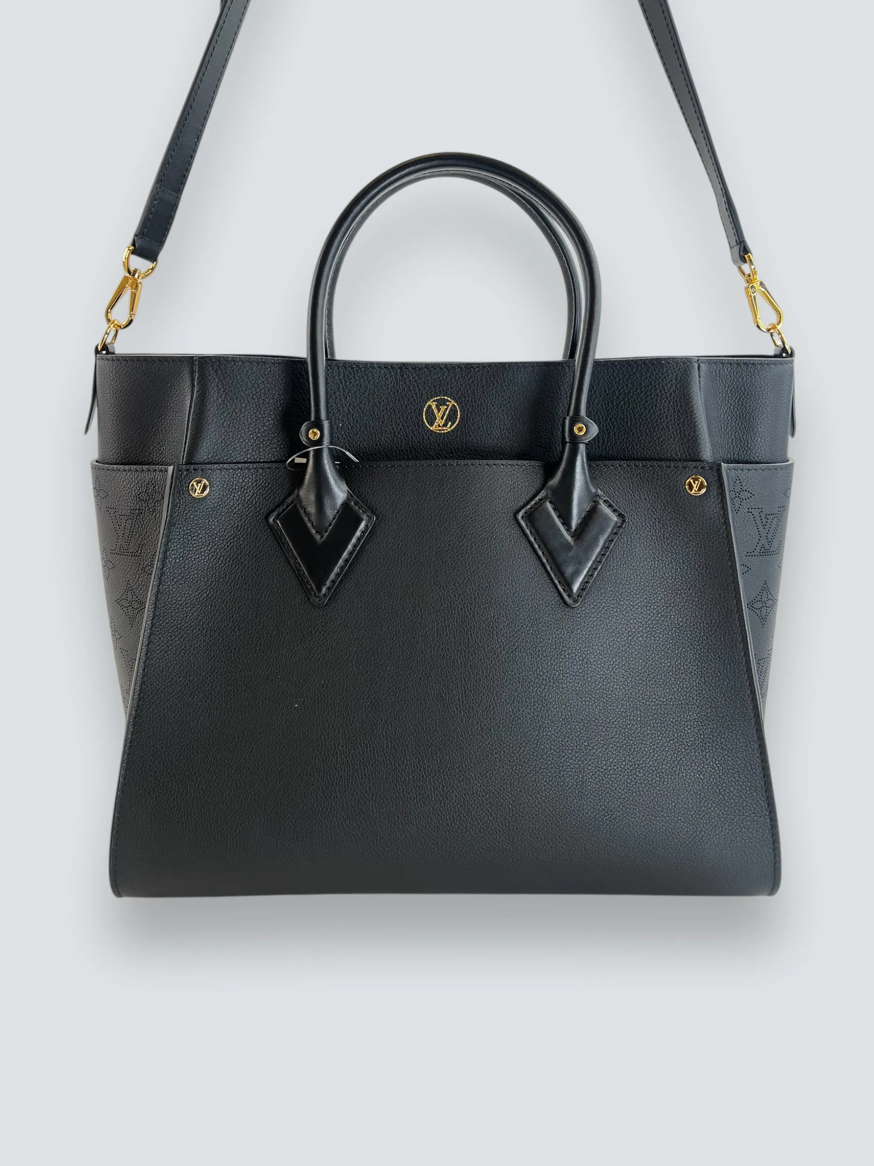 Louis Vuitton Black Leather On My Side GM Tote