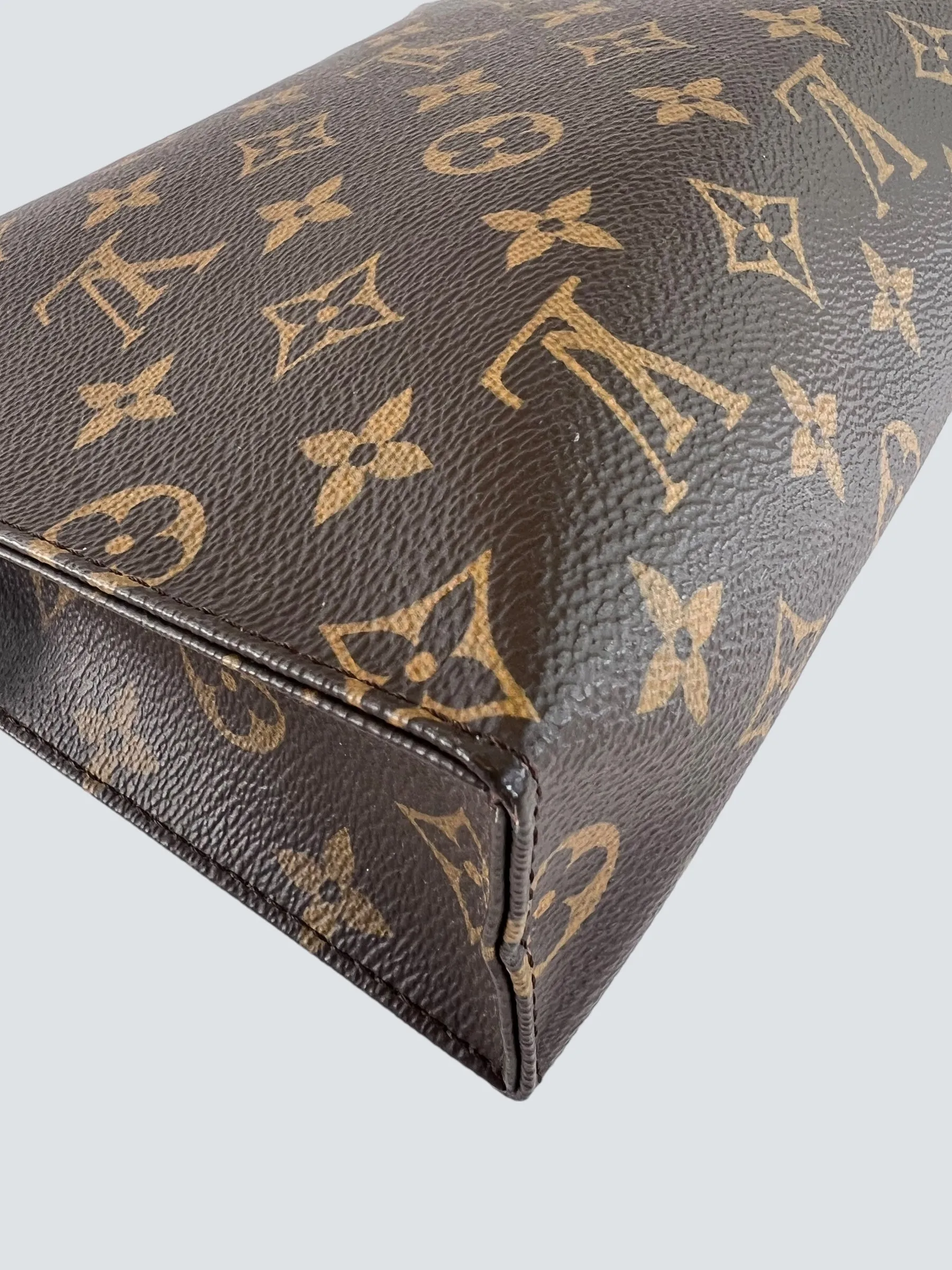 Louis Vuitton Monogram Canvas Poche Toilette