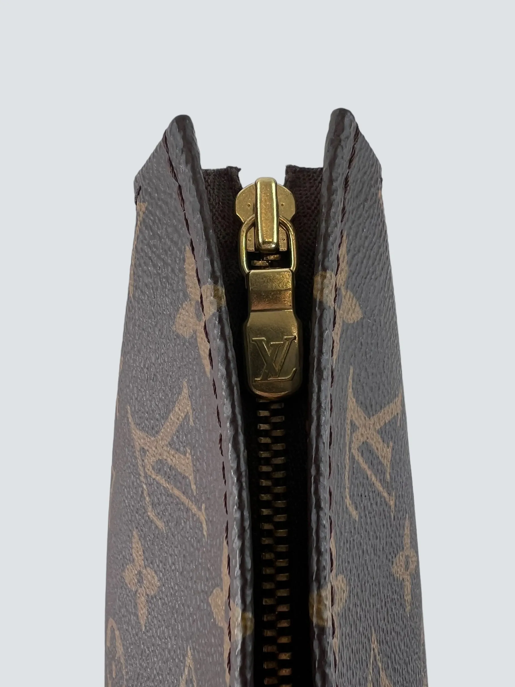 Louis Vuitton Monogram Canvas Poche Toilette