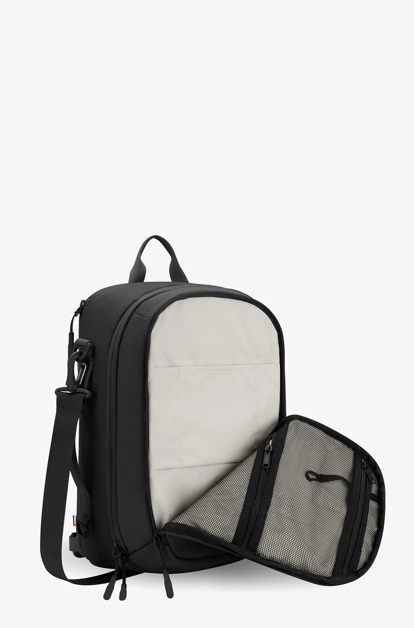Mia | Travel Pack
