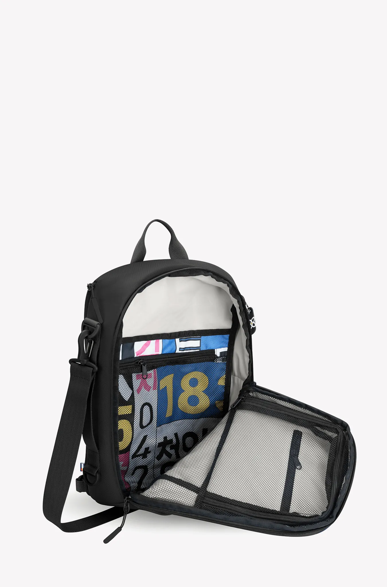 Mia | Travel Pack