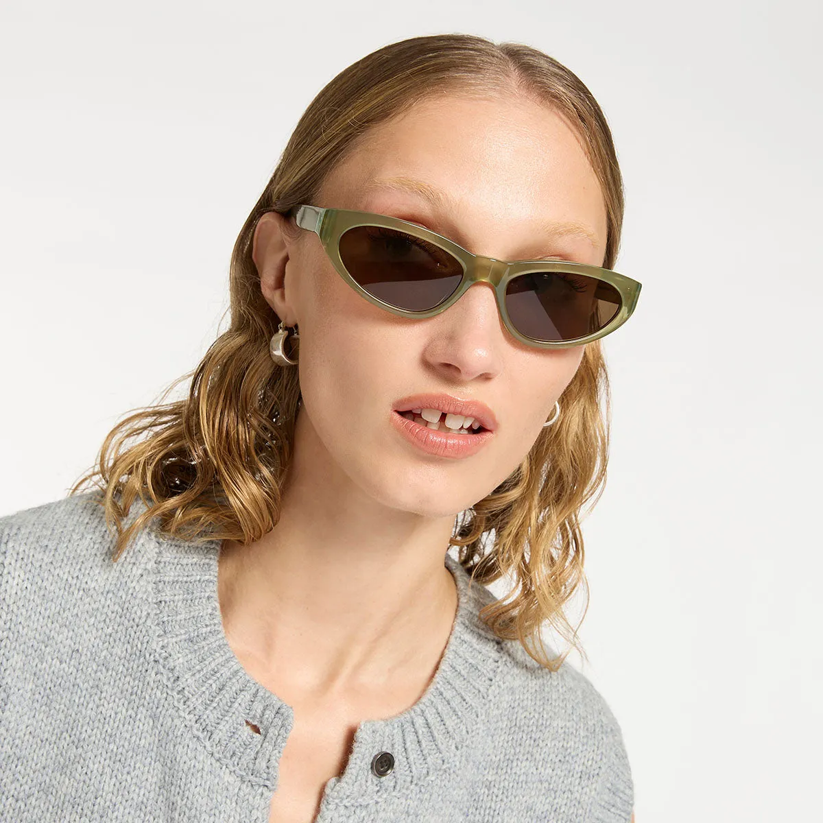 Mindless Sunglasses - Pear