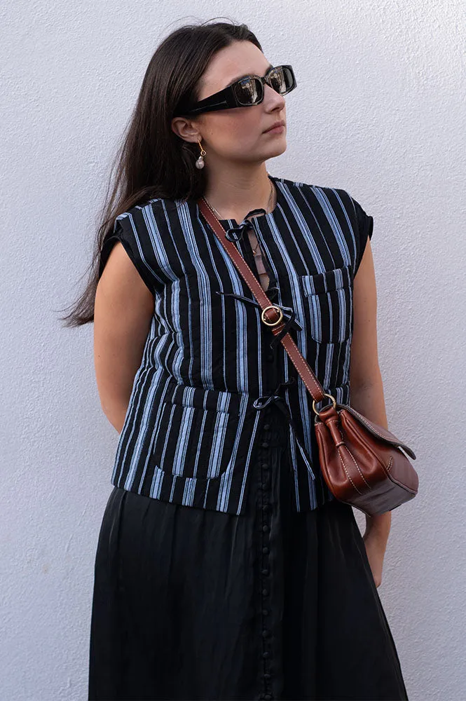 Nué Notes Liverpool Dark Blue Stripe Vest