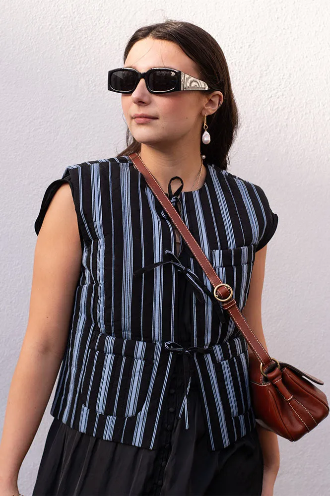 Nué Notes Liverpool Dark Blue Stripe Vest