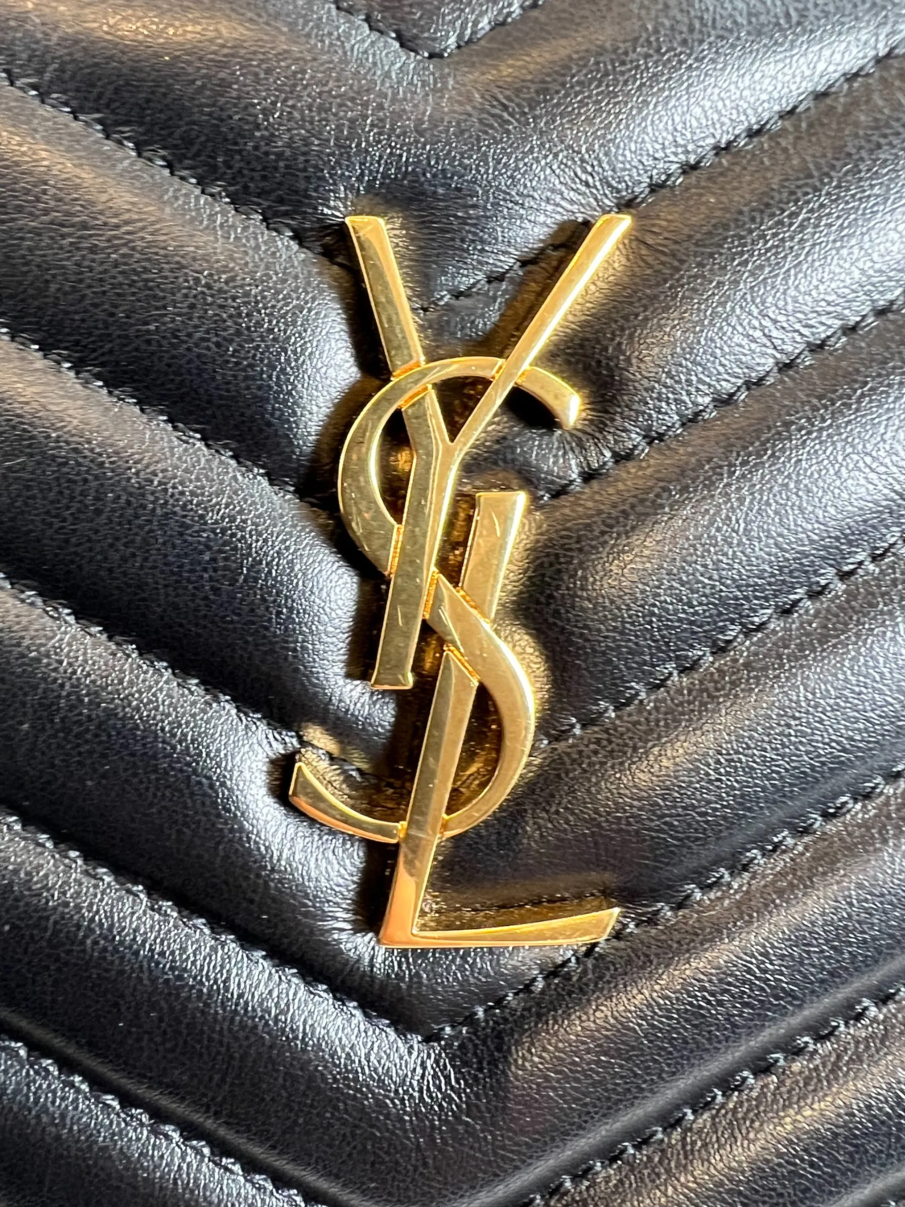 Saint Laurent Black Cevron Matelasse Leather Pouch