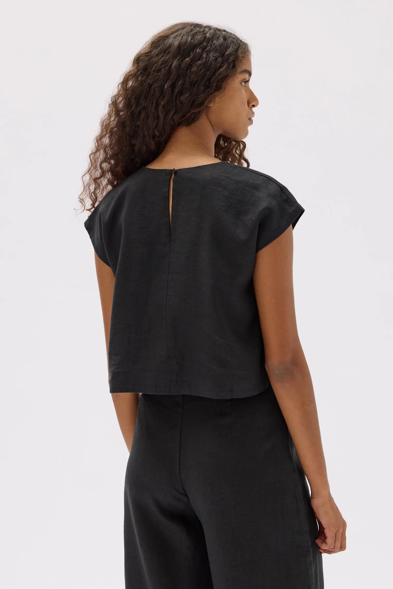 Tori Linen Top