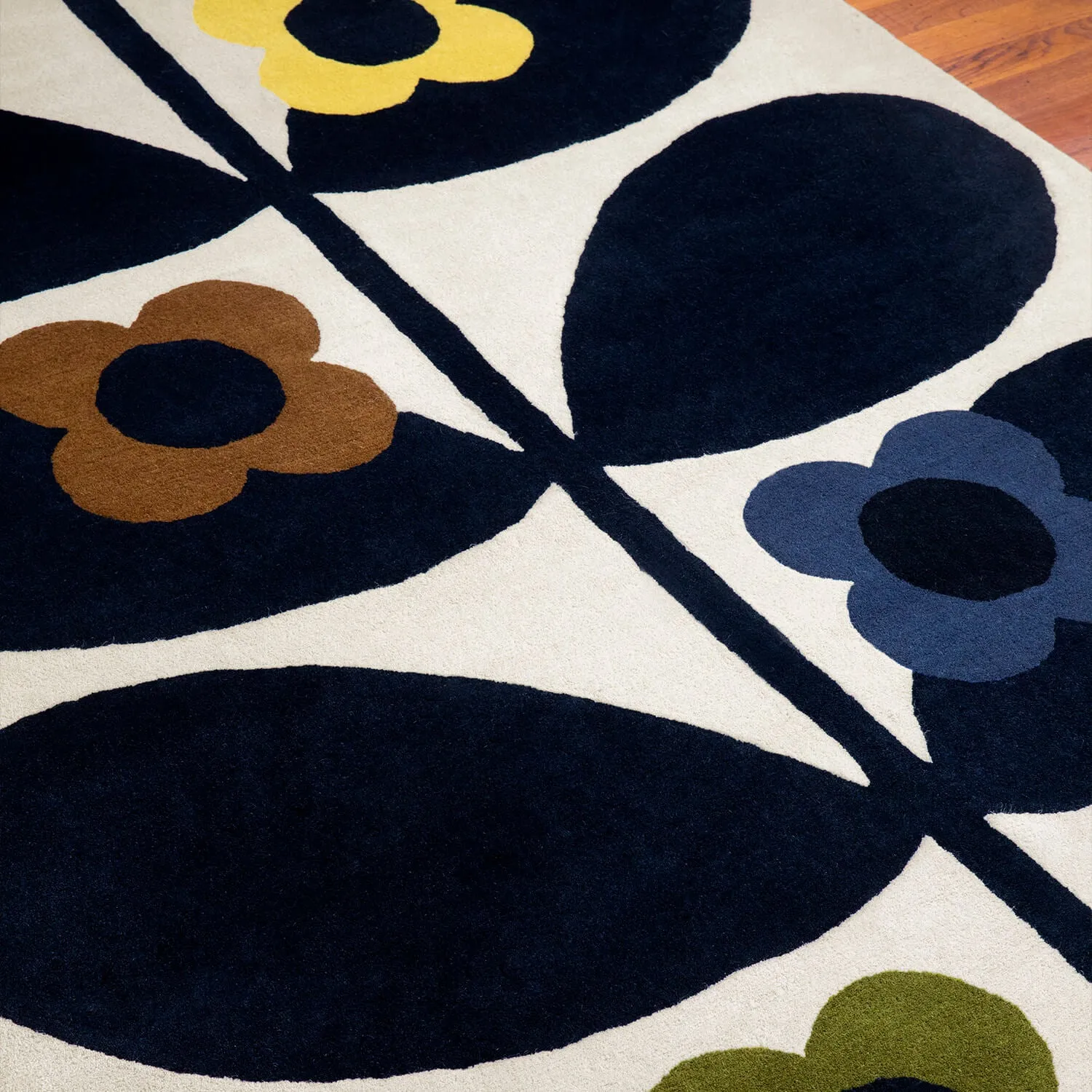Wild Rose Fawn Rug